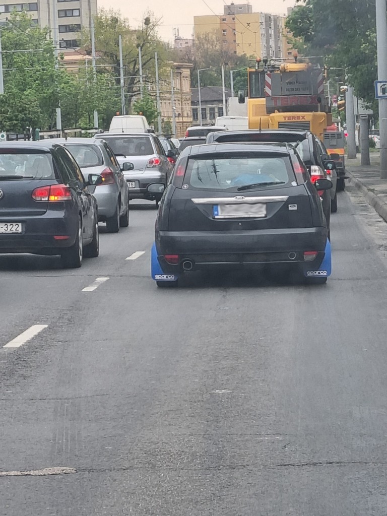 Ezek a magyar “tuningművészek” nagyon eltévedtek félúton 6 Ezek a magyar “tuningművészek” nagyon eltévedtek félúton 6