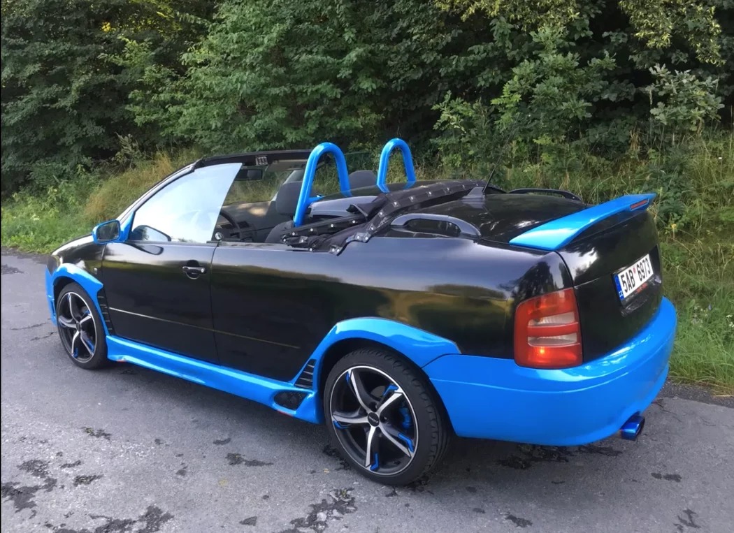 Egy cseh ezermester kabriót faragott a Škoda Fabiából, az eredményt látni kell 3