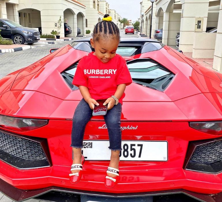 130 milliós Lamborghinit kapott a kisfiú 10 éves szülinapjára 7