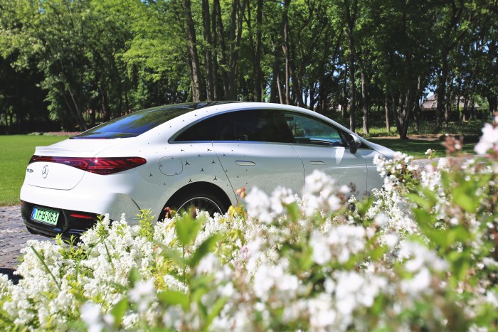 Kisebb, de nem kevesebb – Vezettük a Mercedes-Benz EQE-t! 62 Kisebb, de nem kevesebb – Vezettük a Mercedes-Benz EQE-t! 62