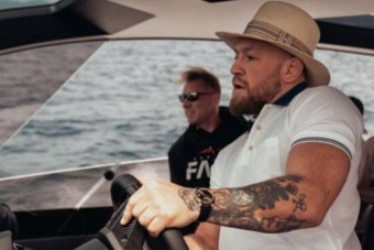 Így csapatott 4000 lóerős Lamborghini jachtjával Conor McGregor