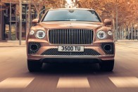 Megnyújtották a Bentley luxusterepjáróját 37