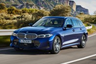 Nincs már kézi váltó az új BMW 3-asban 65