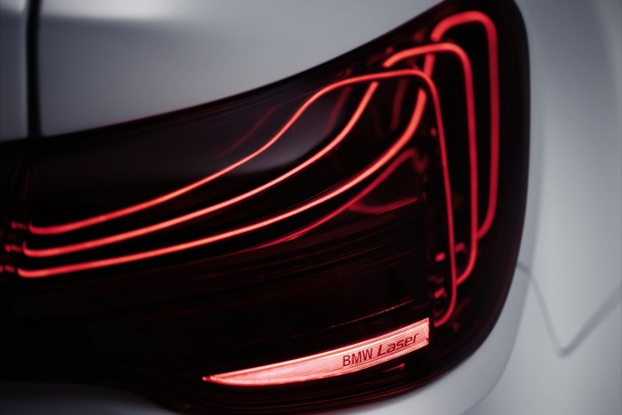 Csak alibi a rendszám ezen a BMW-n 15