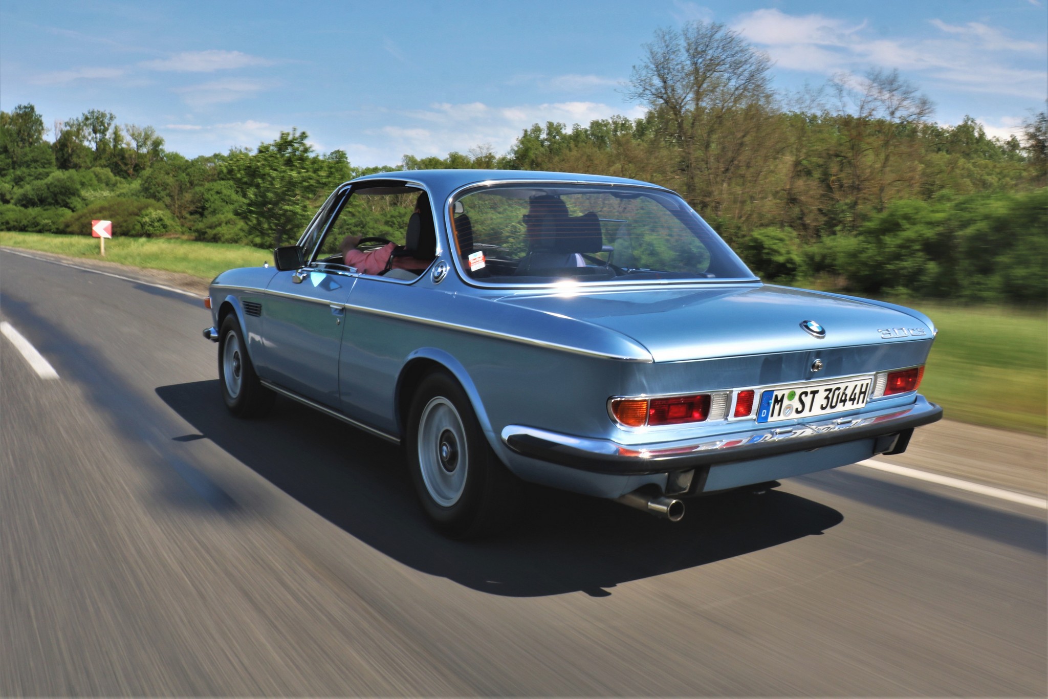 Beárnyékolja a legszebbeket is – BMW 3.0 CS, 1975 24