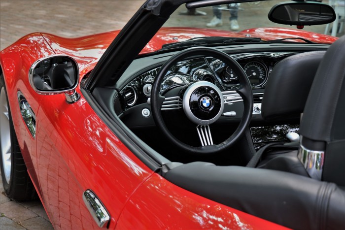 Világszépe – Igazgyöngy a BMW Z8, és vezettük! 56 Világszépe – Igazgyöngy a BMW Z8, és vezettük! 56
