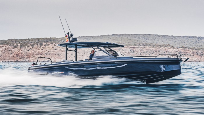 900 lóerős elegancia a Brabustól 2