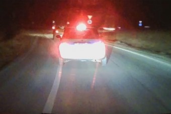 Ködlámpa miatt örjöngött az autós. Bajba került