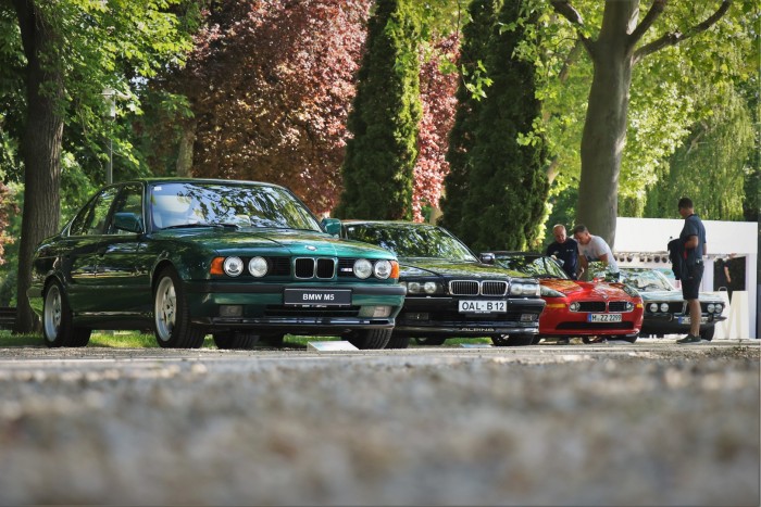 Autócsodák gurultak ki a Balaton partjára 6