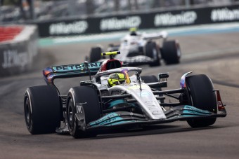 Hamilton elárulta, milyen F1-et akar a jövőben