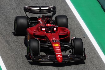 F1: Élen kezdett a Ferrari Spanyolországban 