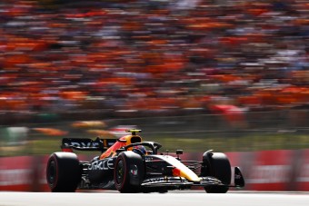 F1: Csapatára fogja lemaradását a Red Bull-pilóta
