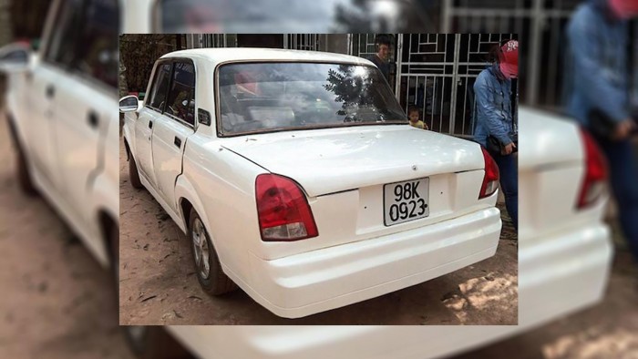 Pár százezerből kalapált magának Rolls-Royce-ot a fiatal szaki 5