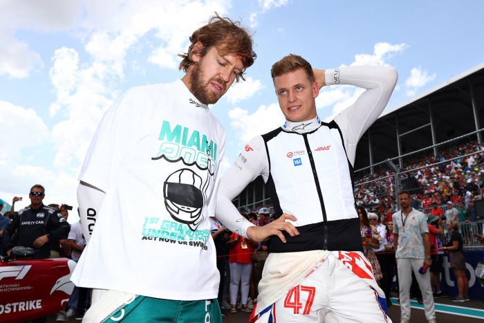 F1: Vettel váratlan helyről kapott ajánlatot