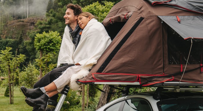 Kempingszervezőnek áll a Porsche 1