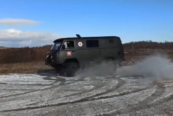 Élénken mozog ez az UAZ, titka az idegen szív