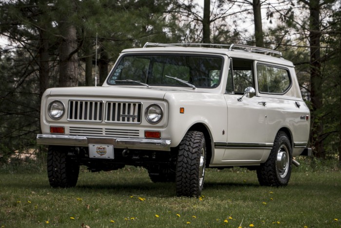 Kőkemény terepjárót fejleszthet a Volkswagen 7 | Vezess Kőkemény terepjárót fejleszthet a Volkswagen 7