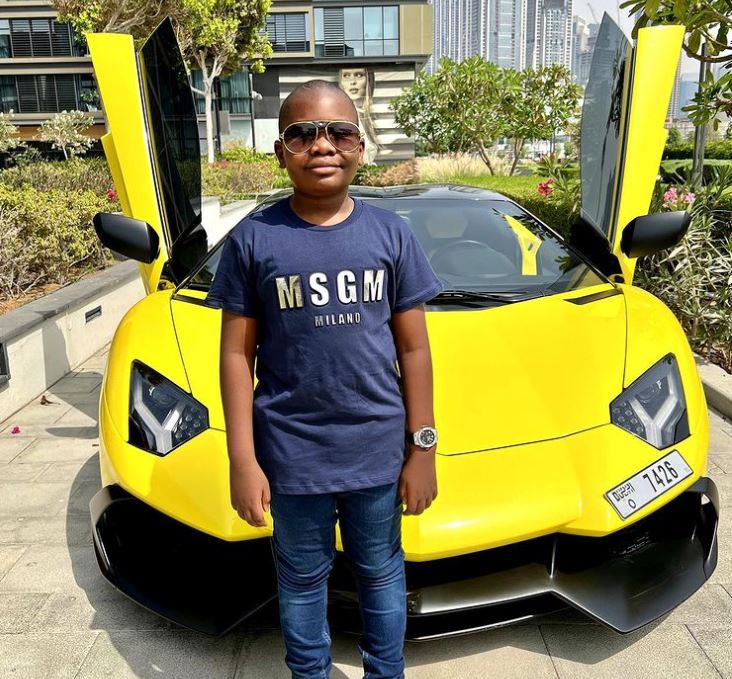 130 milliós Lamborghinit kapott a kisfiú 10 éves szülinapjára 2