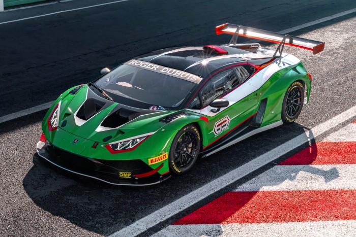 Átdolgozta versenyautóját a Lamborghini 11