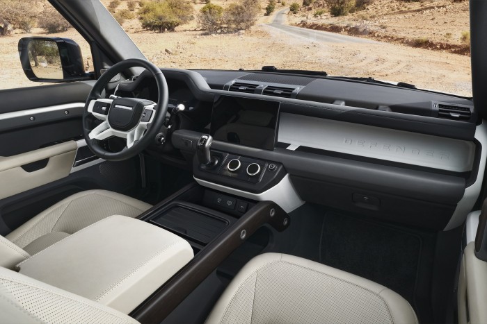 Óriási luxusverzió készült az ikonikus terepjáróból 8