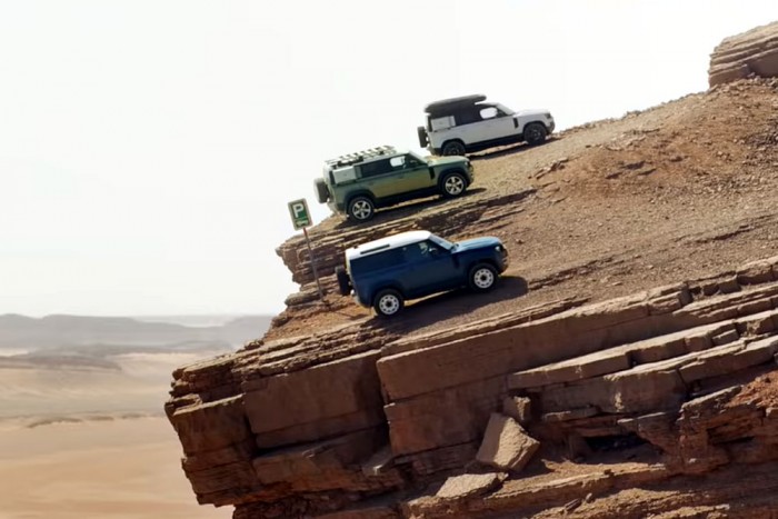 Betiltották a neves autógyártó reklámját