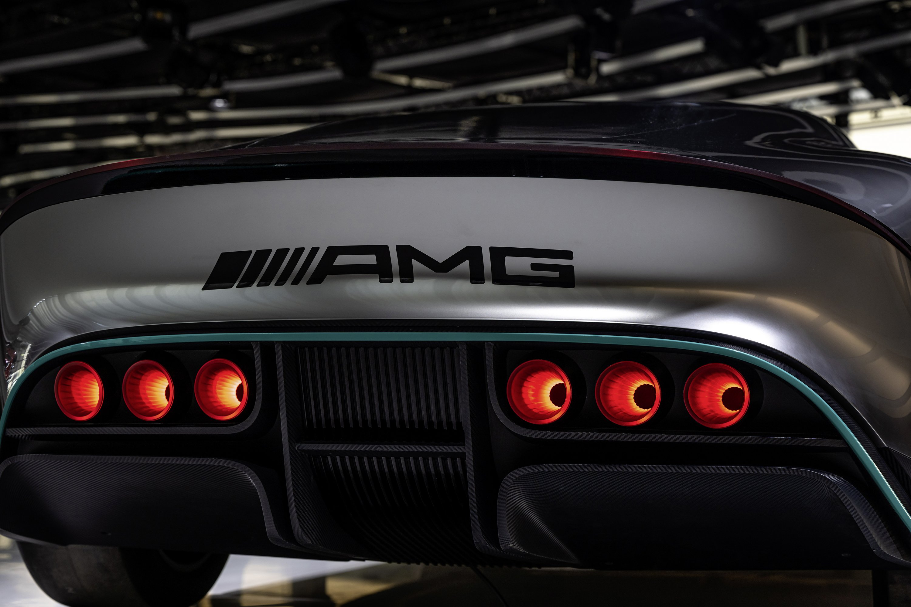 Elektromos sportautókat fejleszt az AMG 19