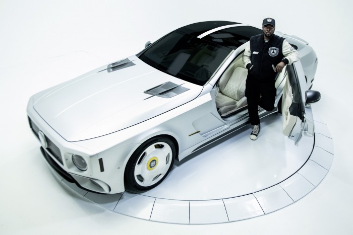 Nemes célt szolgál ez a bizarr autó 7