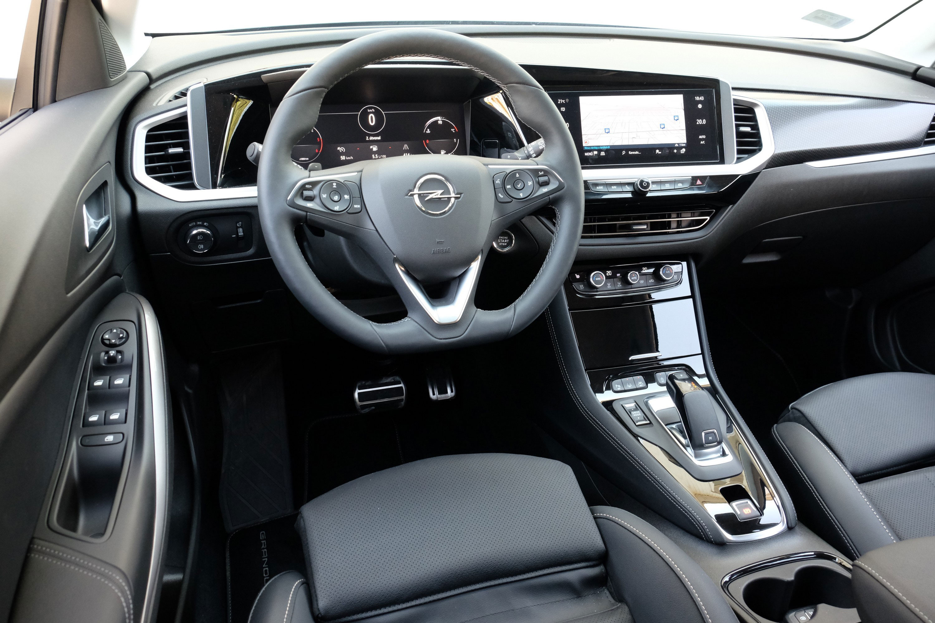 Nesze nektek, hibridek – Opel Grandland 1.5D teszt 16