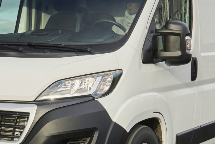 Még nagyobb villanyfurgont fejleszt a Toyota