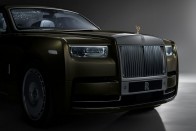 Luxusrészletekkel hódít az új Rolls 60