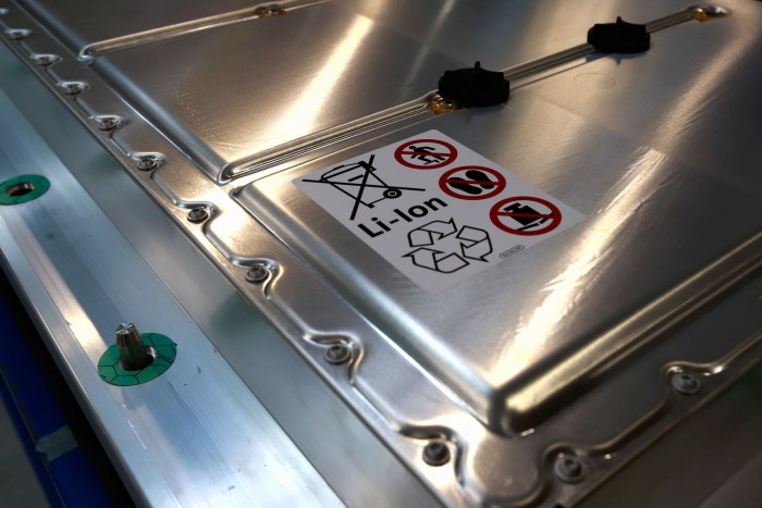 Soha nem látott autóipari beruházás indul itthon