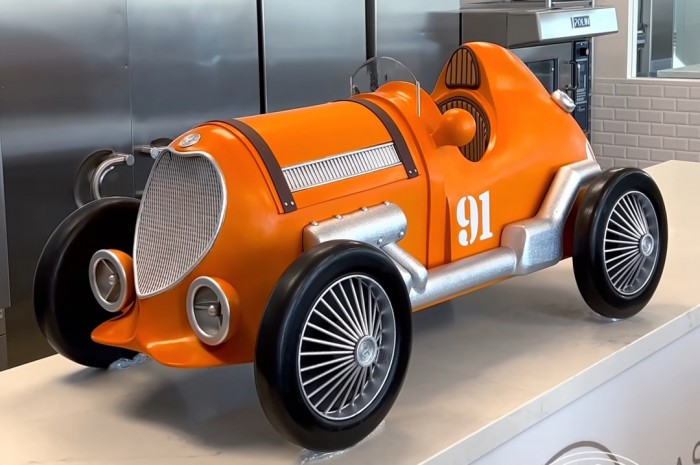 Csokiból készült ez a versenyautó