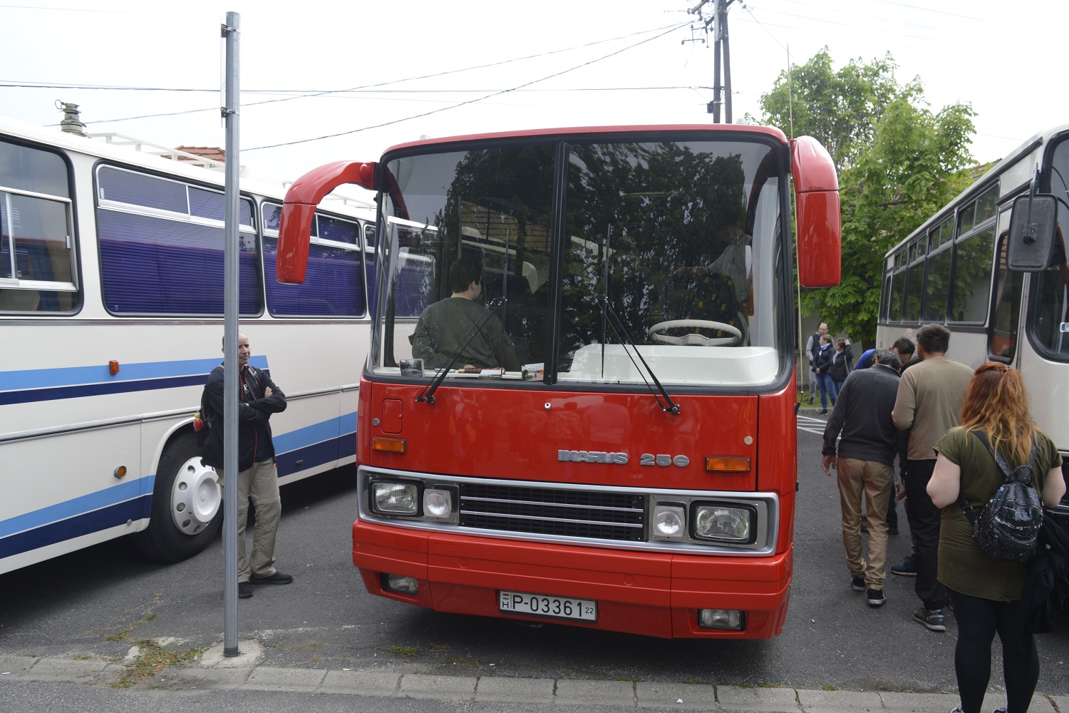 Felsorakoztak a magyar buszgyártás kincsei 10