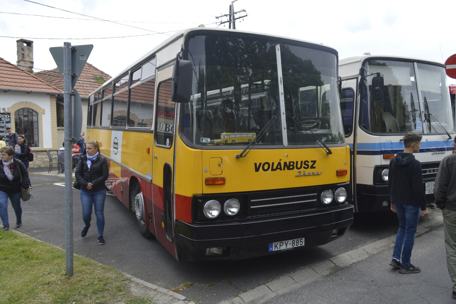 Felsorakoztak a magyar buszgyártás kincsei 4