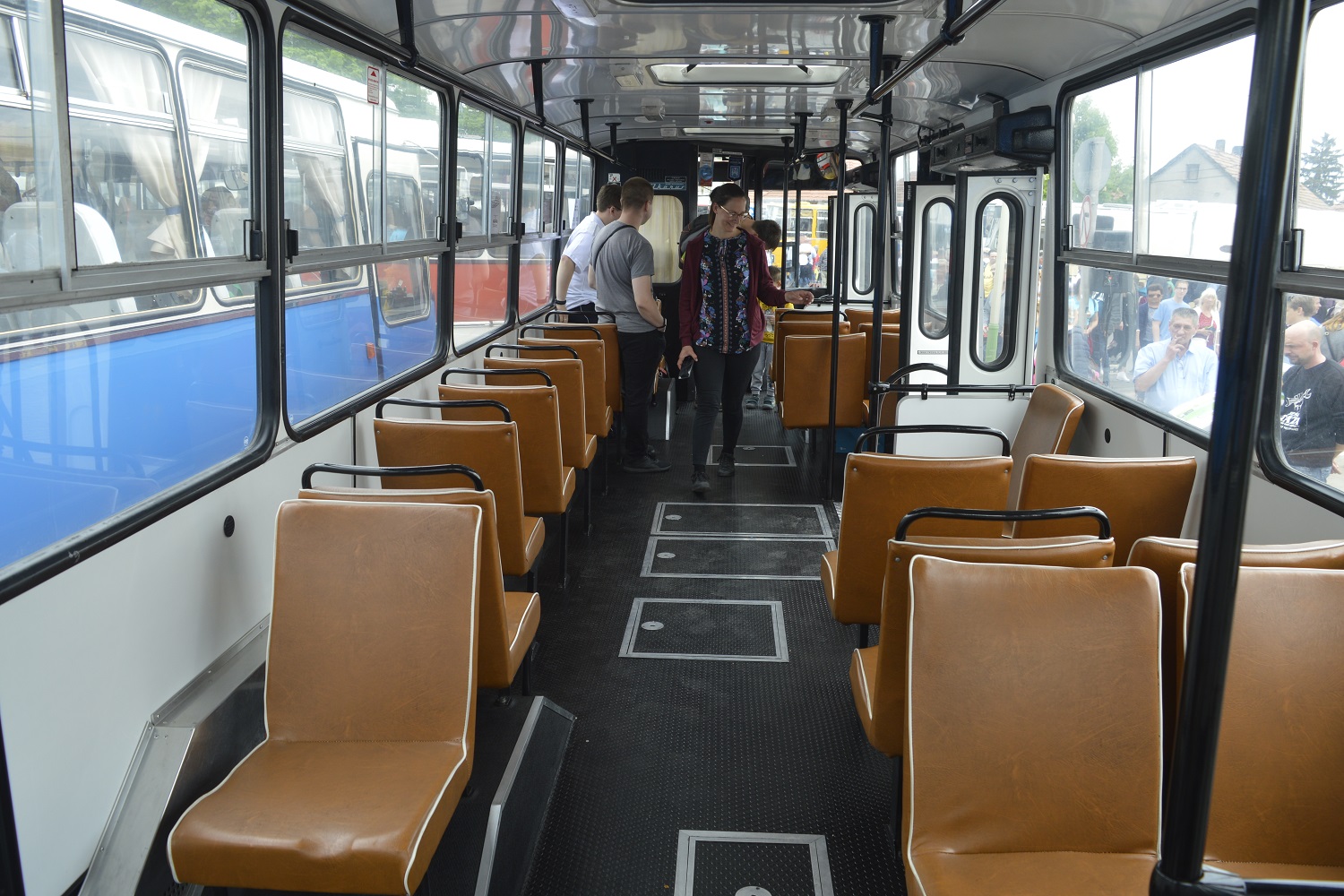 Felsorakoztak a magyar buszgyártás kincsei 25