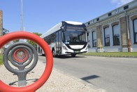 Messzebbre jutnak a Mercedes-Benz villanybuszai 2