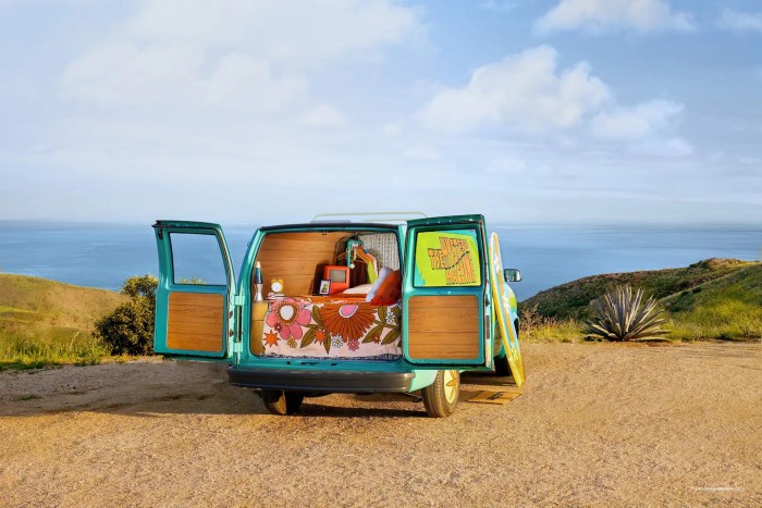 Szállást csináltak a mesehős furgonjából 1