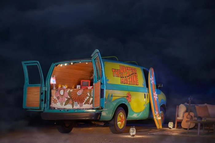 Szállást csináltak a mesehős furgonjából