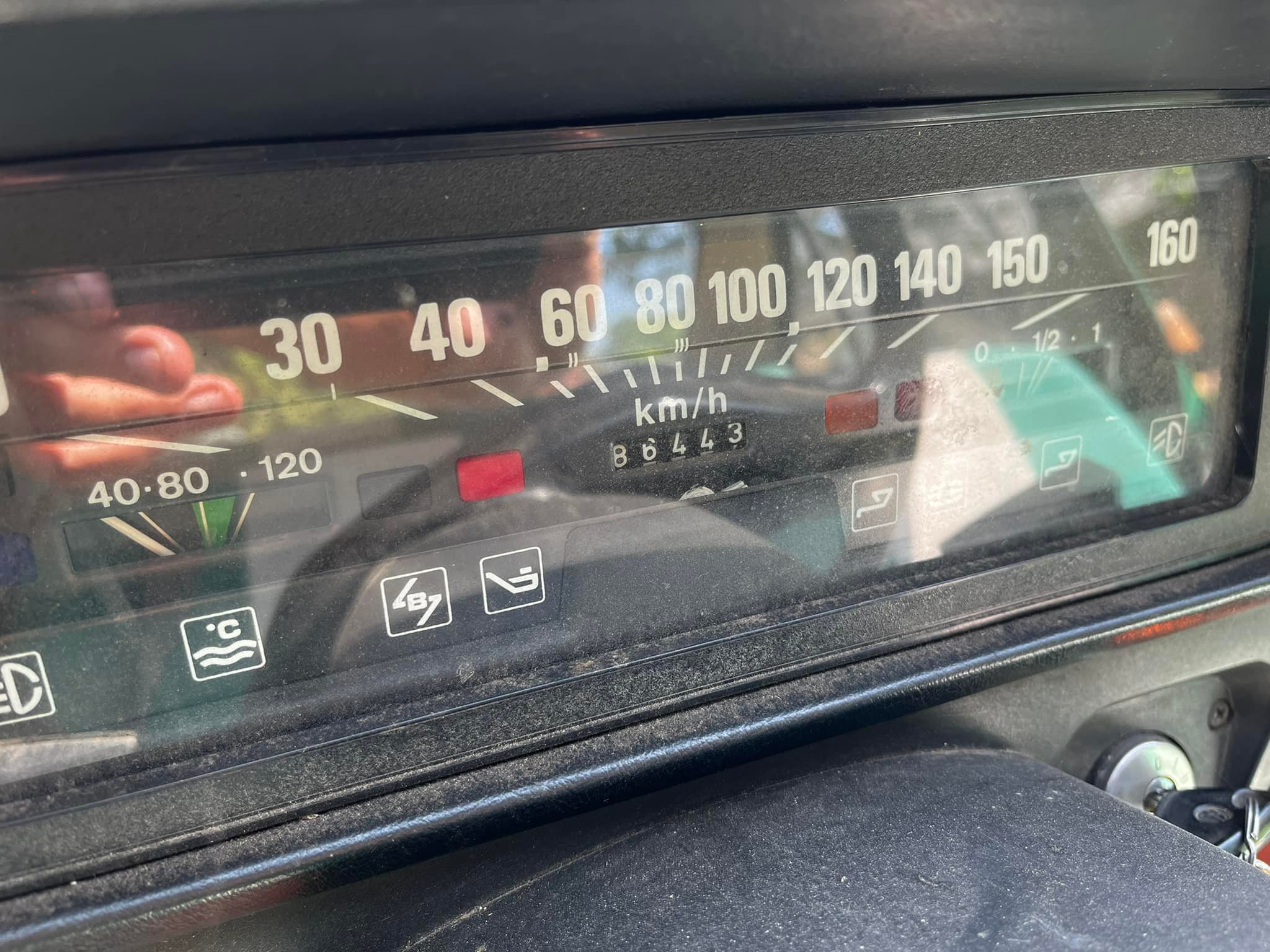 Sanyi bácsi 45 évig használta, még a Balatonnál sem járt, most megválik tőle 4