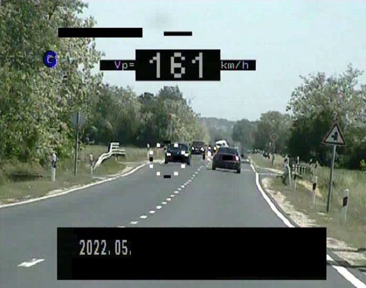 Úgy közlekednek egyesek Vas megyében, mintha versenypálya lenne 1