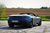 Álomautó a valóságban – Aston Martin DB11 Volante 54