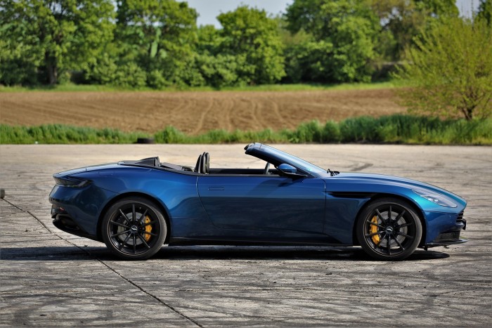 Álomautó a valóságban – Aston Martin DB11 Volante 10 | Vezess Álomautó a valóságban – Aston Martin DB11 Volante 10