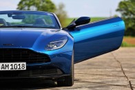 Álomautó a valóságban – Aston Martin DB11 Volante 66