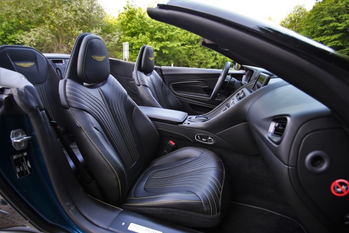 Álomautó a valóságban – Aston Martin DB11 Volante 11 | Vezess Álomautó a valóságban – Aston Martin DB11 Volante 11