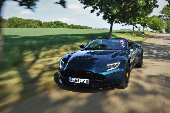 Álomautó a valóságban – Aston Martin DB11 Volante 18 | Vezess Álomautó a valóságban – Aston Martin DB11 Volante 18
