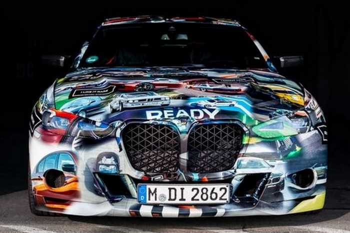 Extrém sportmodellel ünnepel a BMW