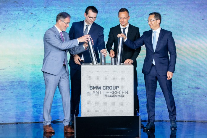 Ilyen autó lehet az első magyar BMW 35 Ilyen autó lehet az első magyar BMW 35