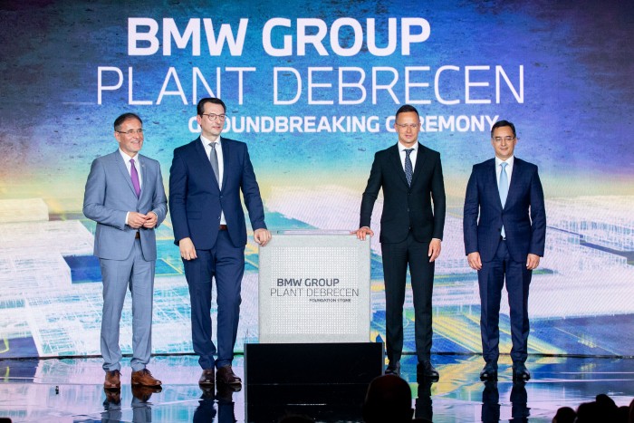 Ilyen autó lehet az első magyar BMW 34 Ilyen autó lehet az első magyar BMW 34