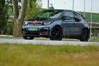 Túl fiatal, hogy öreg legyen – BMW i3S