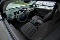 Túl fiatal, hogy öreg legyen – BMW i3S 50